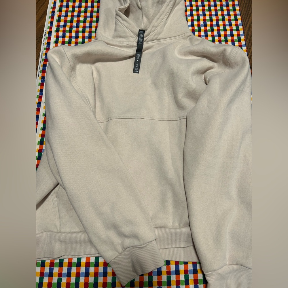 Men's Lululemon Cream Hoodie M